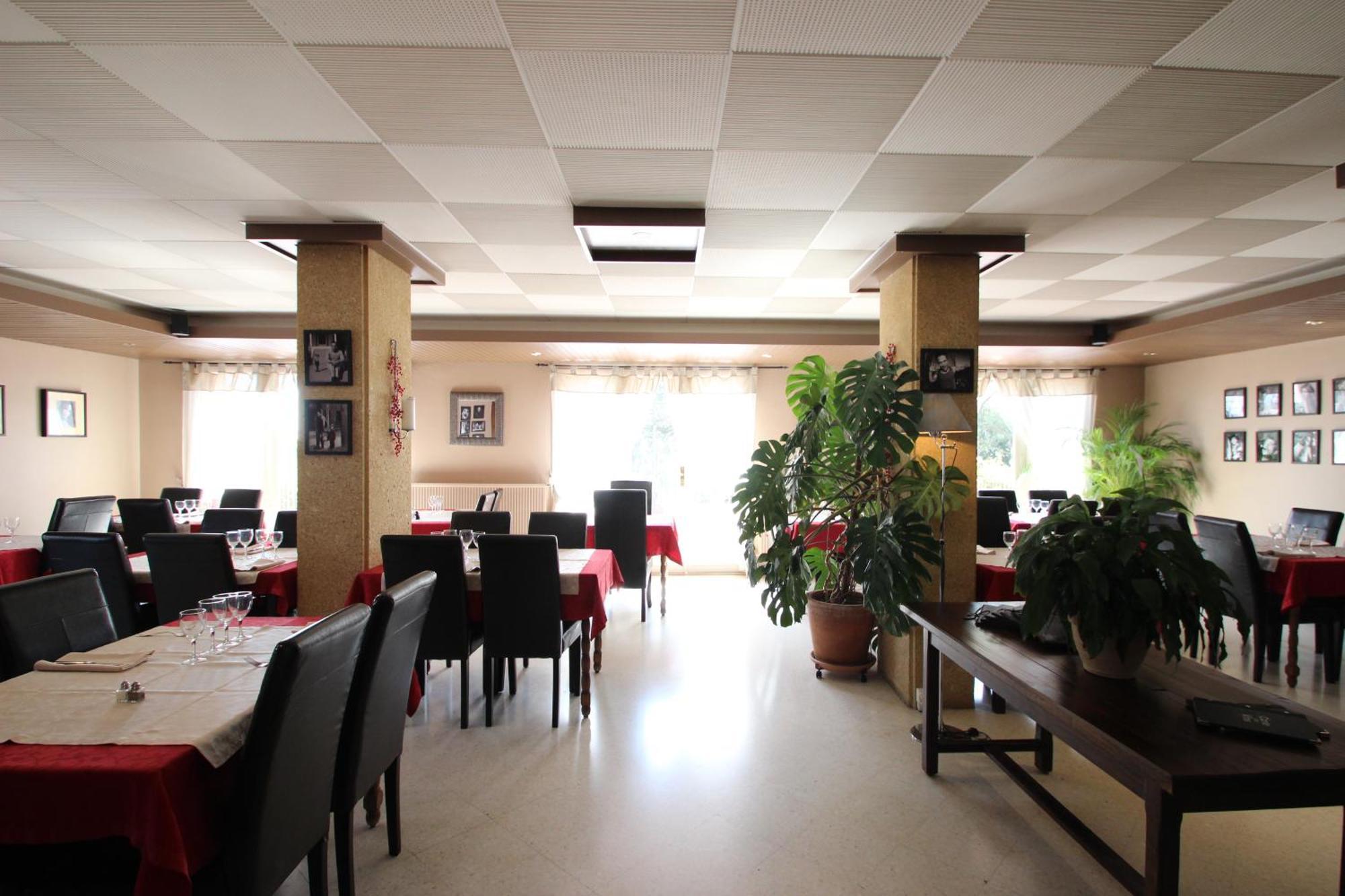 Hotel Le Valaurie Saint-Nazaire  Ngoại thất bức ảnh