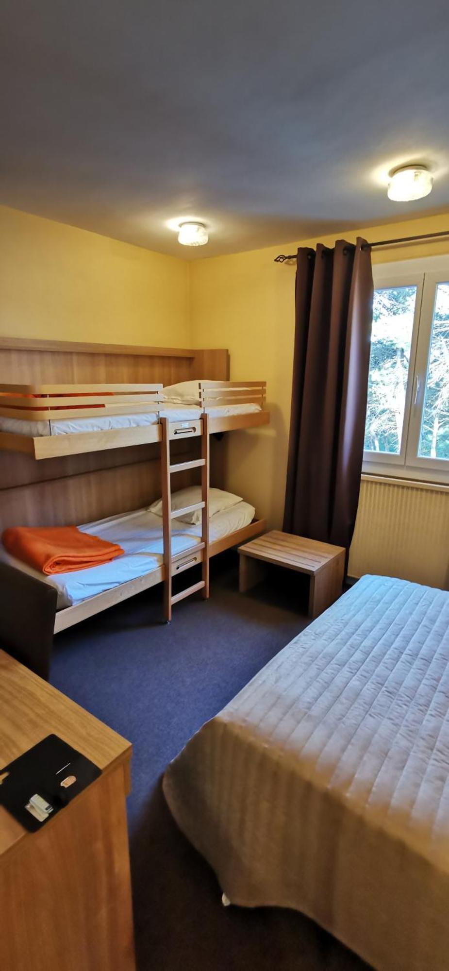 Hotel Le Valaurie Saint-Nazaire  Ngoại thất bức ảnh