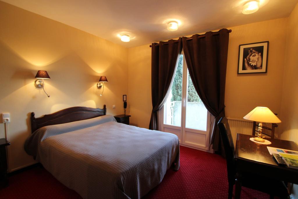 Hotel Le Valaurie Saint-Nazaire  Ngoại thất bức ảnh